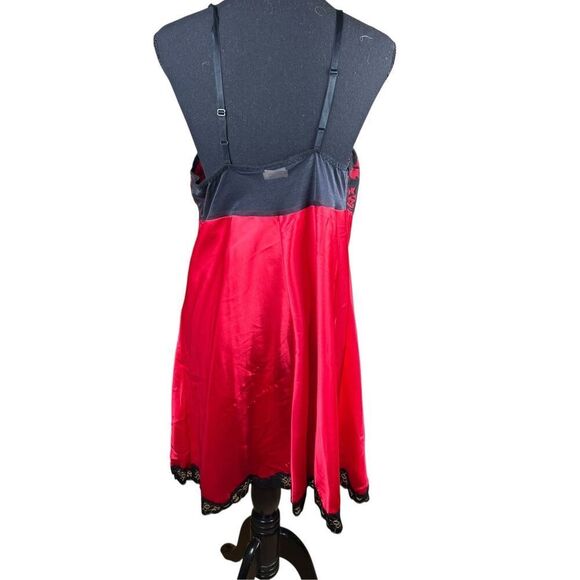 Fredericks of Hollywood vintage Women's 1xl red Chemise black Lace Slip Nighty - Picture 4 of 8